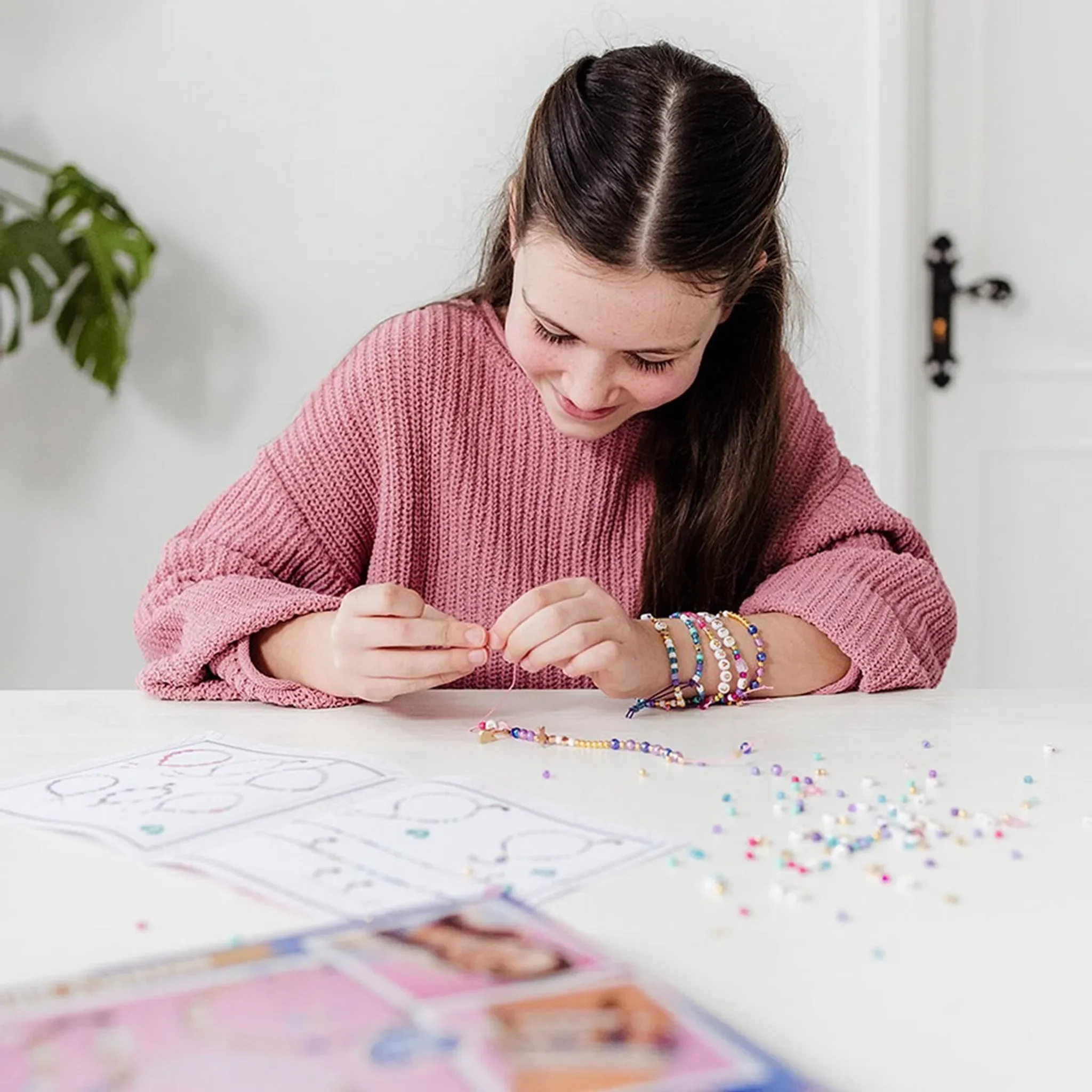Design & Shine – Bastelset Glitzerarmbänder